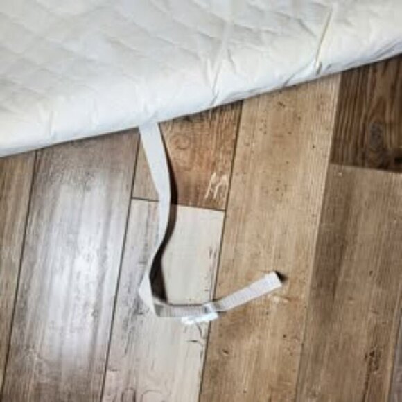 Summer 2 Contoured Changing Pad EUC - Picture 2 of 7